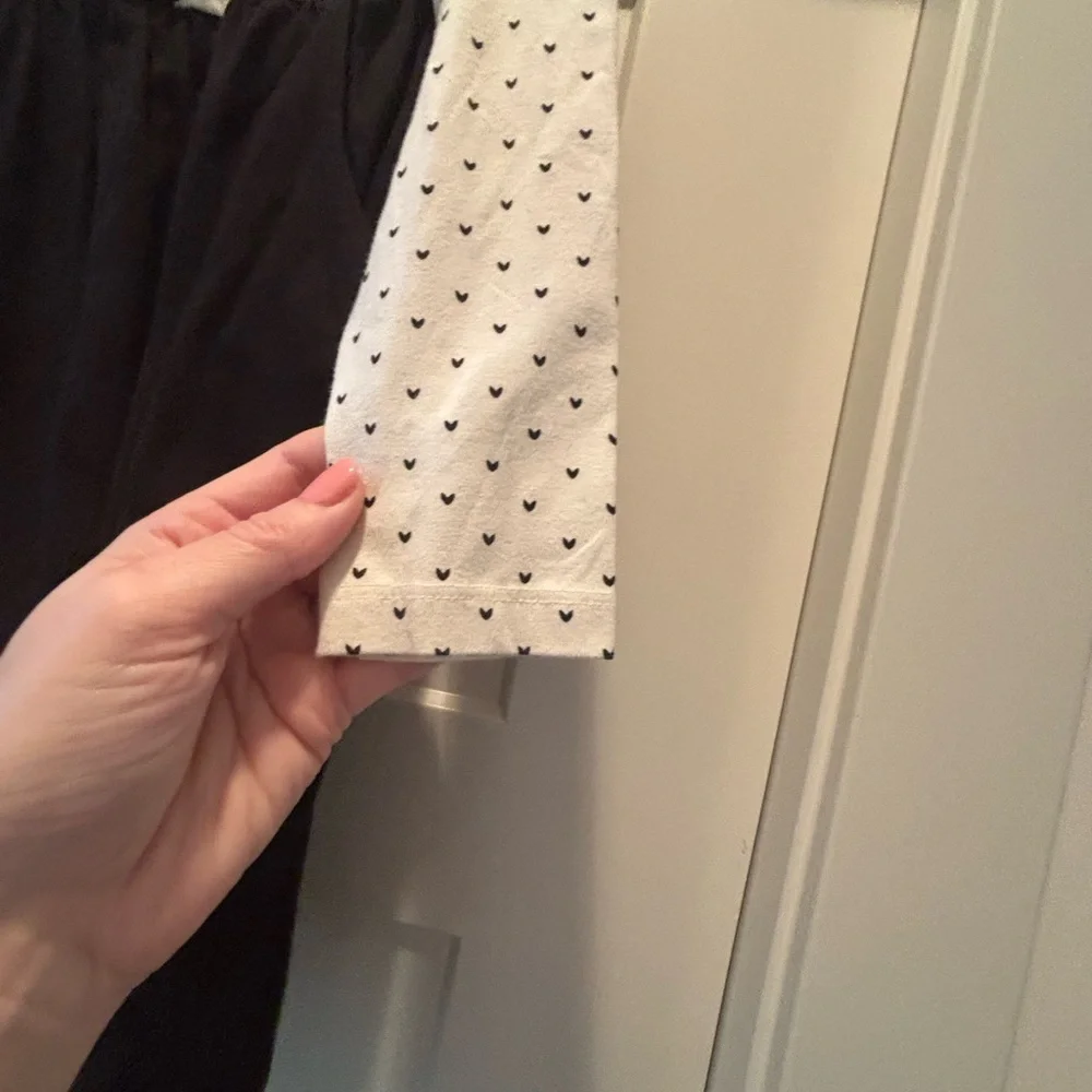 Disney Cream and Black Heart Pattern Dress - Picture 3 of 5